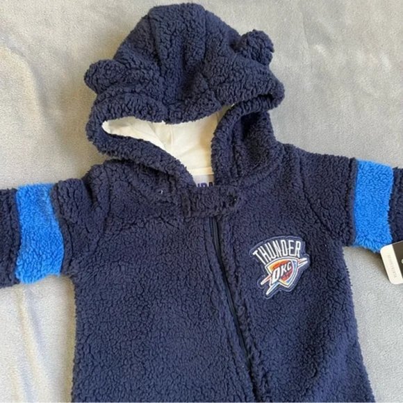 NBA Oklahoma City Thunder Baby Boys' Sherpa Sleeper Blue 18 months - Picture 6 of 6